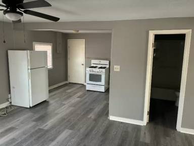Main picture of 4441 NE Winn Rd