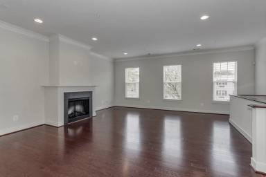 Main picture of 3941 Old Dominion Blvd