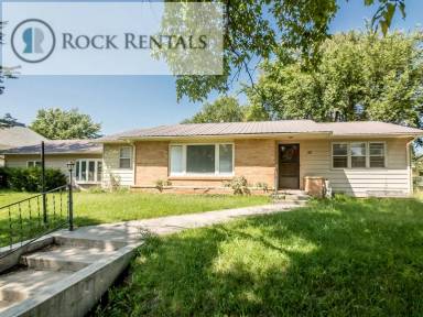 Main picture of 508 W Main St