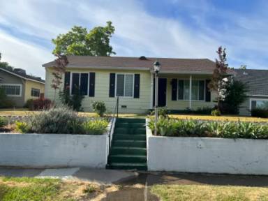 Main picture of 506 Coronado Ave