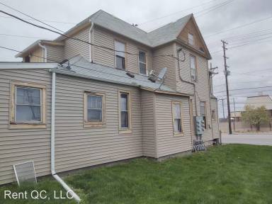 Main picture of 2710 5th Ave