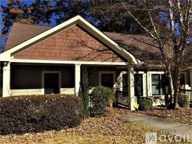 Main picture of 681 Frasier Cir SE