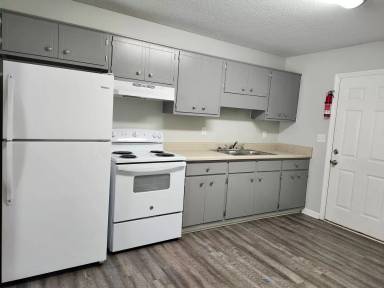 Main picture of 5047 Harley Ln
