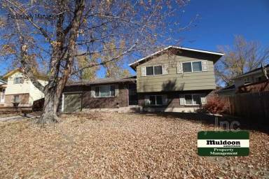 Main picture of 4174 Sod House Trl