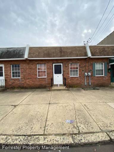 Main picture of 312 Jackson St