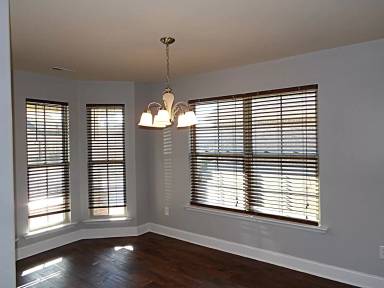 Main picture of 706 Oak Cove Ln NW