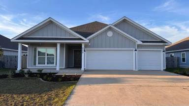Main picture of 6298 Forest Bay Ave