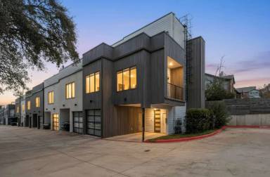 Main picture of 2804 S 1st St