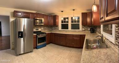 Main picture of 121 Frambes Ave