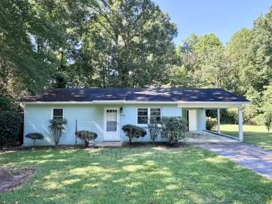 Main picture of 3120 Tuckaway Dr