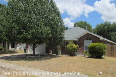 Main picture of 107 Plumbago Dr