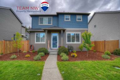 Main picture of 228 Elderberry St