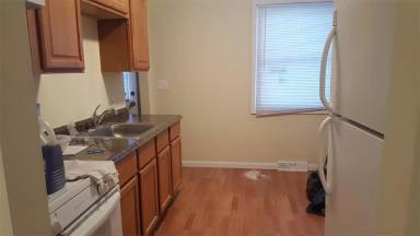 Main picture of 8630 Ford Ave