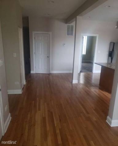 Main picture of 207 E 46th St & 4601 S Indiana Ave Apartments