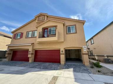 Main picture of 7850 Aurora Sky St