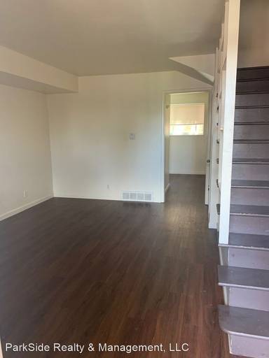 Main picture of 1030 Dayton St