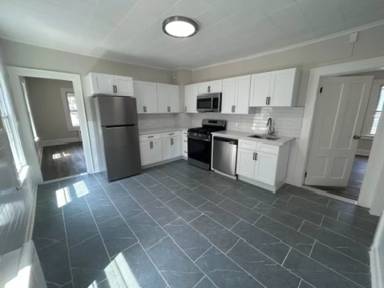 Main picture of 23 Howe St