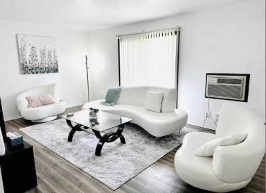 Main picture of 4815 Creekview Rd