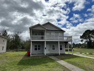 Main picture of 301A Speed St