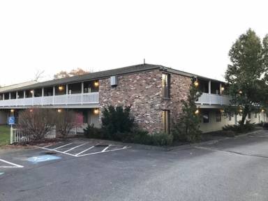 Main picture of 5 Town Beach Rd