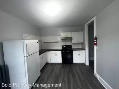 Main picture of 442 Windsor St