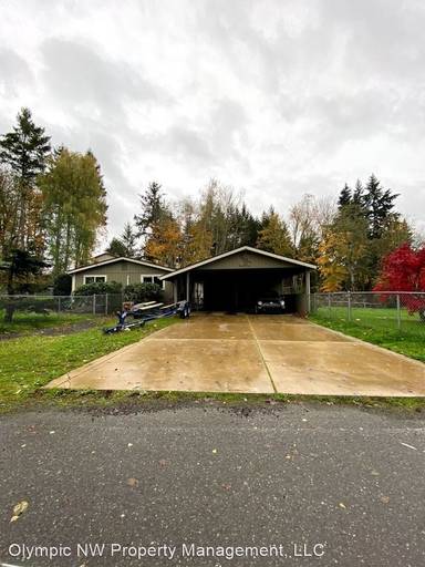 Main picture of 2095 NE Trail Way