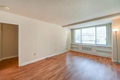 Main picture of River Place North
