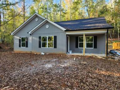 Main picture of 88 Lumpkin County Park Rd