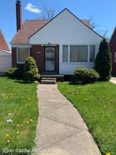 Main picture of 20202 Tracey St