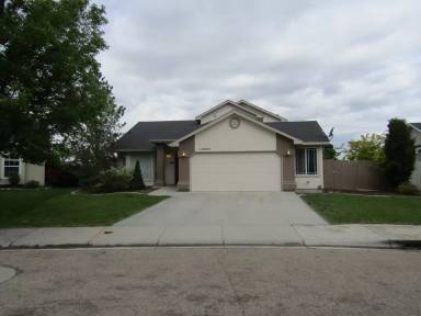 Main picture of 16937 N Denemere Loop
