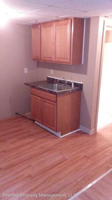 Main picture of 23 Spring St