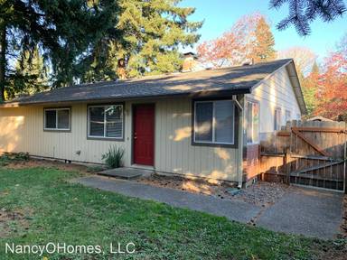 Main picture of 14014 NE 9th St