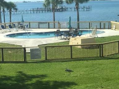 Main picture of 1983 Navarre Pkwy
