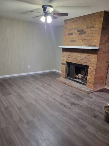 Main picture of 10318 E 39th Ter