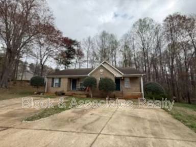 Main picture of 1818 Saddlewood Ct