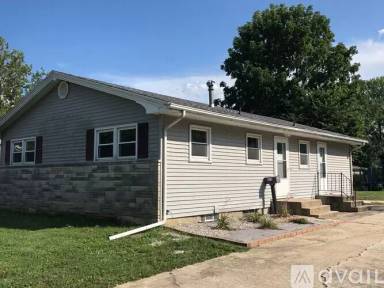 Main picture of 615 Morgan St