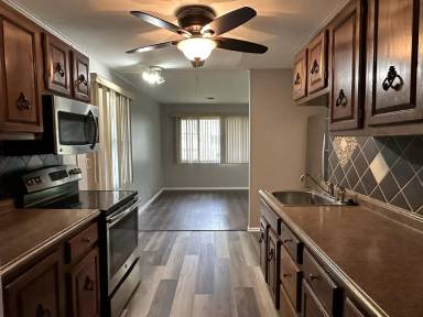 Main picture of 1232 Warwick Dr