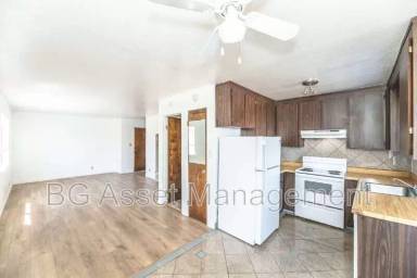 Main picture of 547 Rodeo Ave