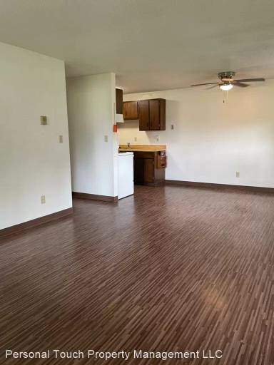 Main picture of 212 9th Ave S