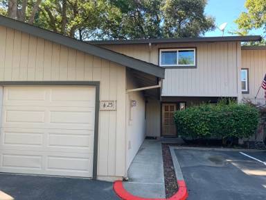 Main picture of 3401 Bermuda Ave