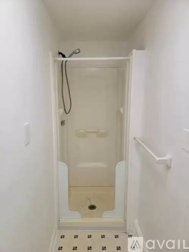 Main picture of 226 Long Ln