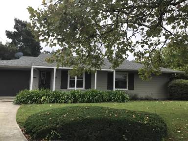 Main picture of 62 Claire Way