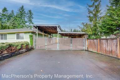 Main picture of 3731 109th Pl SE