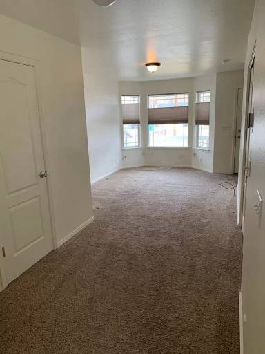 Main picture of 2877 W Ona St