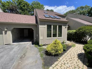Main picture of 43 Wildwood Dr