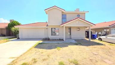 Main picture of 14809 Cambria St