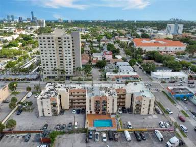 Main picture of 1050 NW 1st St