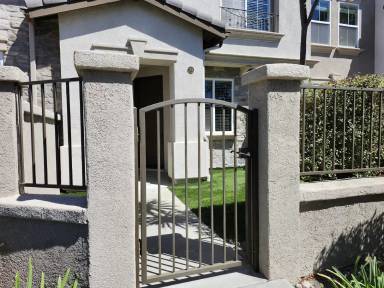 Main picture of 10442 Duxbury Ln