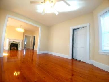 Main picture of 97 Barrows St