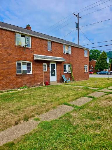 Main picture of 6901 Grand Ave